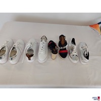 1 Paar Sneaker der Marke Michael Kors Größe US 9,5 u.a