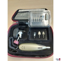 Maniküre-/Pediküreset der Marke Beurer