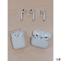 1 Stück Airpod rechts der Marke Apple u.a.