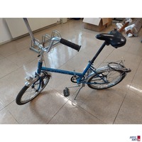 Fahrrad der Marke Camping