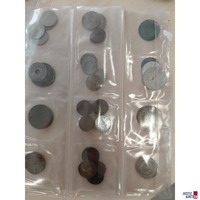 Konvolut bestehend aus&colon; alten M&uuml;nzen unedel silberfarbene Brosche&comma; Ring Gr&ouml;&szlig;e 50&comma; Armband