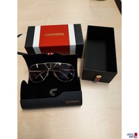 Sonnenbrille der Marke Carrera Photo-C Special Edition