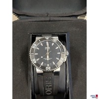 Herrenarmbanduhr der Marke Oris - Model: Aquis State