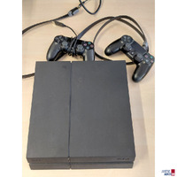 Sony Playstation 4&comma; Model CUH-1216A