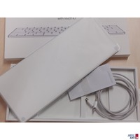 Magic Keyboard with Touch der Marke Apple Model: A2449