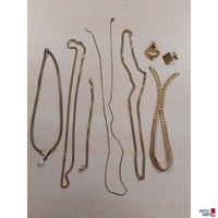 5 Halsketten und Colliers Messing vergoldet