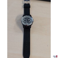 Herrenarmbanduhr der Marke Cerruti