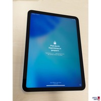 iPad der Marke Apple 10TH GEN WIFI 64GB&comma; SIlver Ger&auml;tenummer&colon; LFW71YNR6D