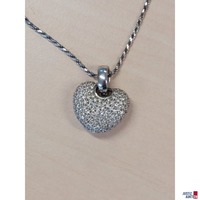Wei&szlig;goldkette mit Herzanh&auml;nger mit wei&szlig;en Schmucksteinen Pav&eacute; besetzt&comma; 585 &permil; punziert&comma; 14&comma;6 g&comma; L&auml;nge 45 cm