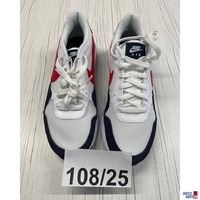 108-25 Nike Schuhe