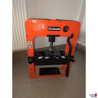 Werkstattpresse Gesamtansicht