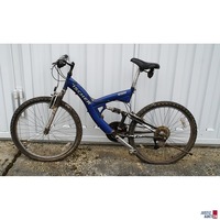 Komplettansicht Fahrrad