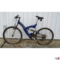 Komplettansicht Fahrrad