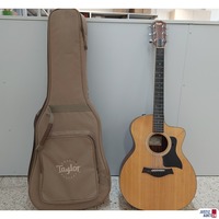 Akustikgitarre der Marke Taylor Guitars