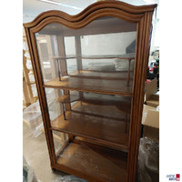 Vitrine aus Nussholz furniert&comma; 1880er&comma;&nbsp;Gr&ouml;&szlig;e&colon; 150x93x43 cm