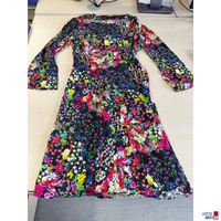 Kleid Etro&comma; A-Linie&comma; Farbe Schwarz bunte Bl&uuml;ten&comma; Gr&ouml;&szlig;e 38&comma; neuwertig