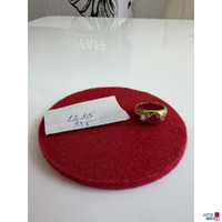 Goldring mit Steinen