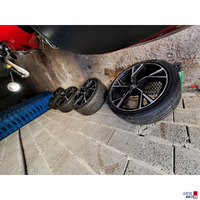 4 Stk&period; Reifen mit Felge &lpar;Audi&rpar; -&nbsp;&nbsp;Pirelli&nbsp;