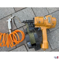 Bostitch Druckluftnagler, mit Schlauch