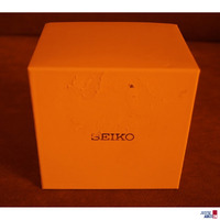 besch&auml;digter Deckel Uhrenbox