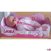 Puppe Laura
