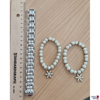Armbänder