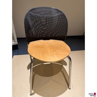 Kantinenstuhl Ahorn aus 2001