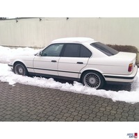 Seitenansicht von rechts