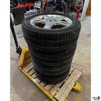 4 Reifen auf Felgen