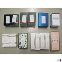 13 verschiedene Parfums und 1 After Shave Lotion