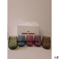5 Gläser der Firma „NanuNana“ in verschiedenen Farben