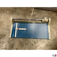 Schnitt/Schneidemaschine