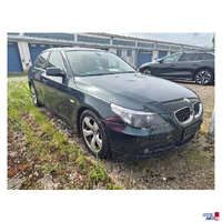 BMW 530i&sol;Limousine - Frontansicht