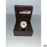 Uhr in box