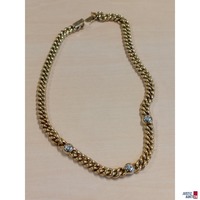 Damenhalskette mit Kastenschliese