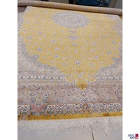 Maschineller Kn&uuml;pfteppich aus Viscose