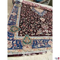 Maschineller Kn&uuml;pfteppich aus Viscose