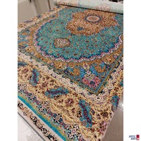 Maschineller Kn&uuml;pfteppich aus Viscose