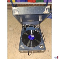 Konvolut bestehend aus Kamera u.a.