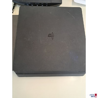 Sony PS 4 Slim